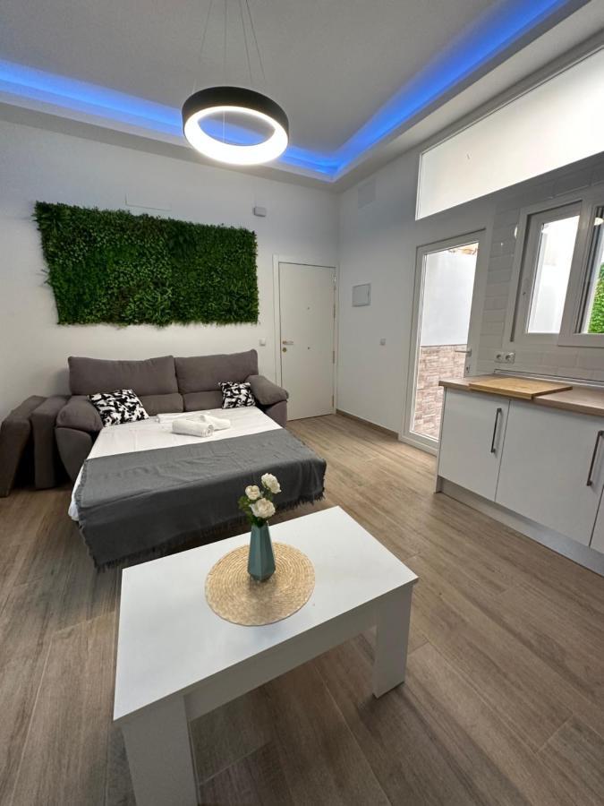 Sky Garden Malaga Centro Lägenhet Exteriör bild